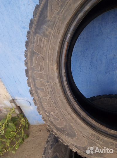 Amtel Cruise 4x4 215/65 R16