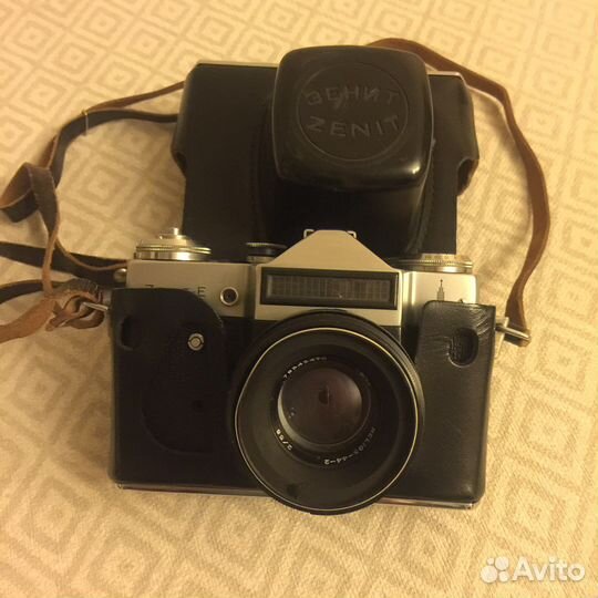 Фотоаппарат Зенит Е с логотипом Олимпиада 80