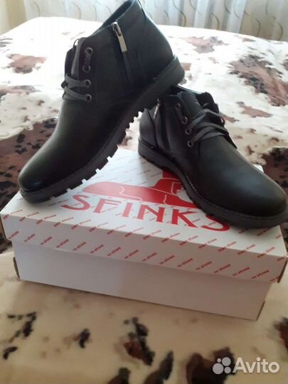 Ботинки мужские 40 размер новые