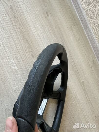 Руль Форд Фокус с кнопками и проводкой