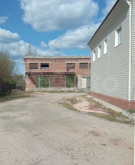 Здание, 350 м²