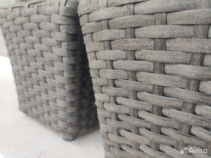 Кашпо для цветов