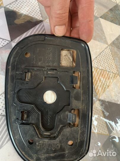 Зеркало левое на honda insights ZE-2(по частям)