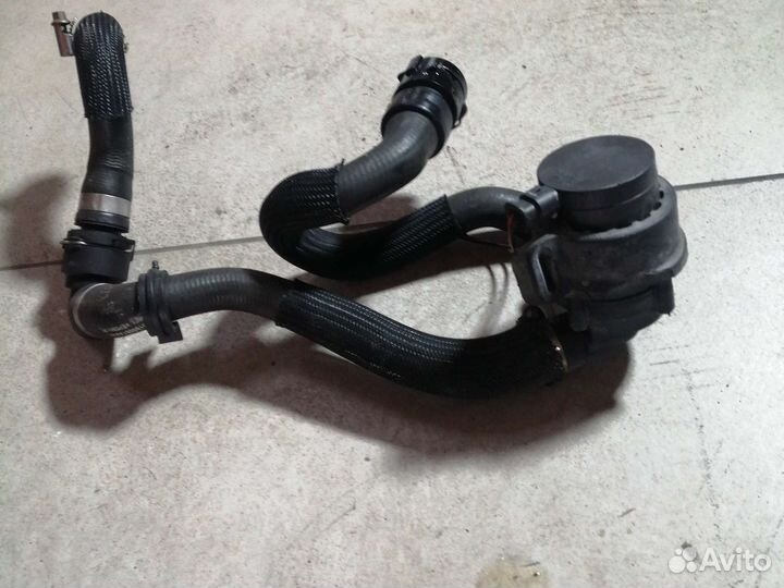 Помпа насос электрический дополн. на Volvo Xc60