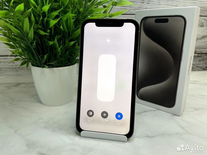 iPhone xr в корпусе 15 pro 128 гб новые