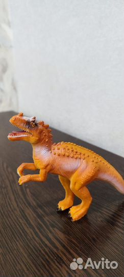 Детские игрушки динозавр