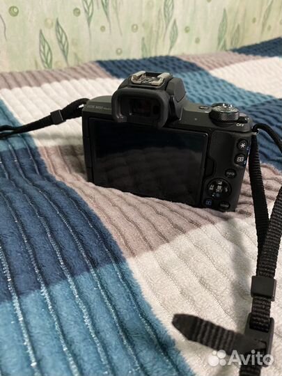 Беззеркальный фотоаппарат Canon EOS M50 Mark ll