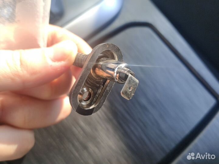 Концевик капота для сигнализации