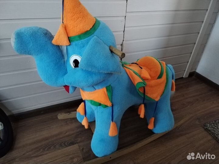 Слон игрушка качалка