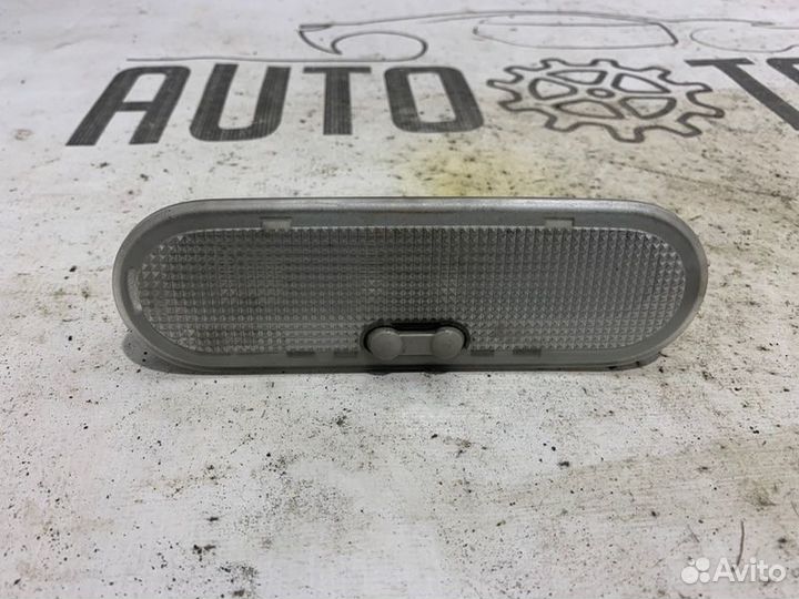 Плафон потолочный Renault Logan K7J710 2008