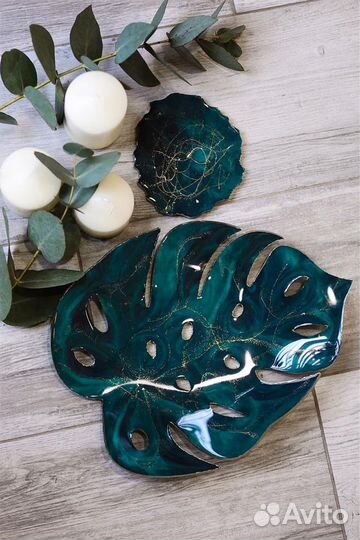 Наборы для подачи,часы,столы