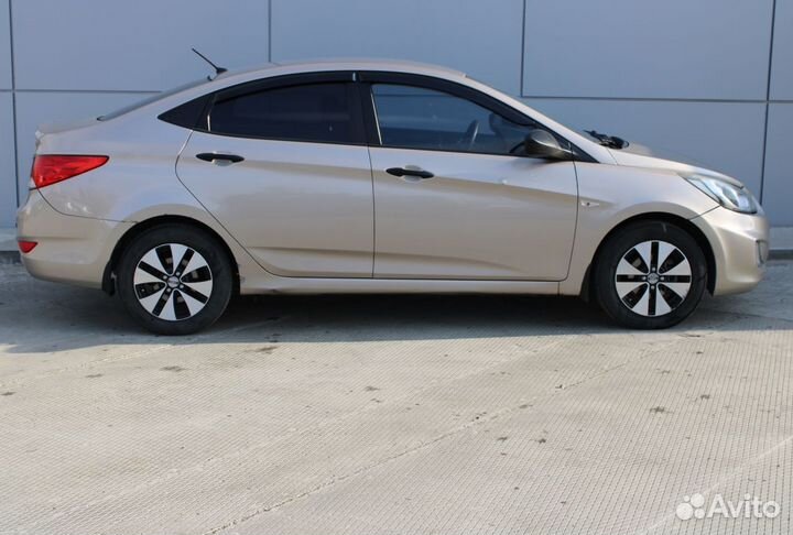 Hyundai Solaris 1.4 AT, 2013, 149 709 км