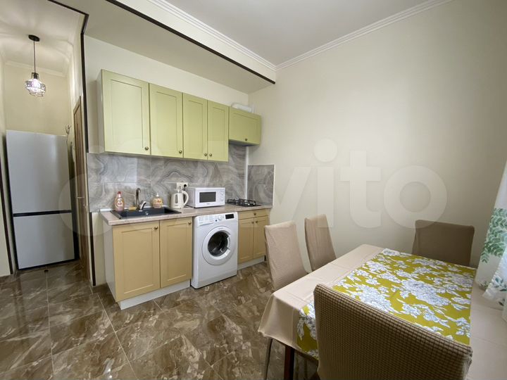 2-к. квартира, 45 м², 1/1 эт.