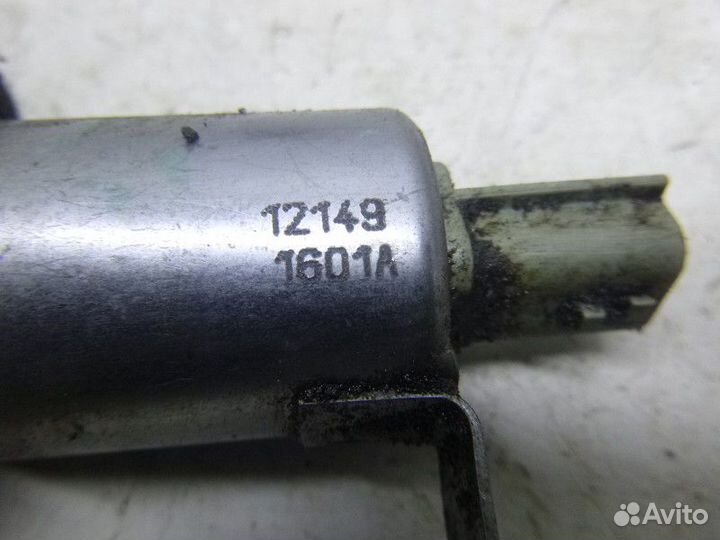 Клапан электромагн. изменения фаз грм renault dust