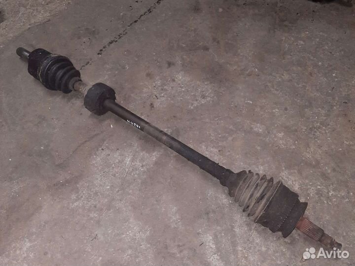 Правый шруз chrysler cirrus 2.5 АКПП