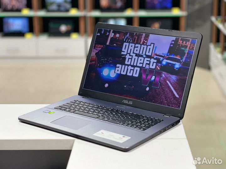 Ноутбук Asus c большим экраном 17.3/мх130