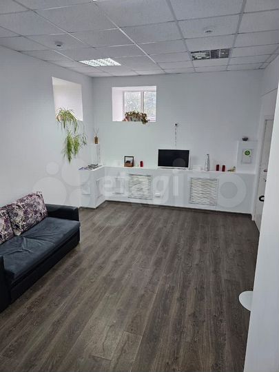 Продам офисное помещение, 93.2 м²