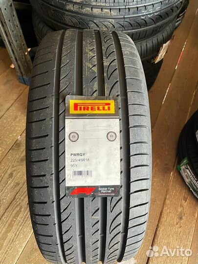 Pirelli Powergy 225/45 R18 95Y