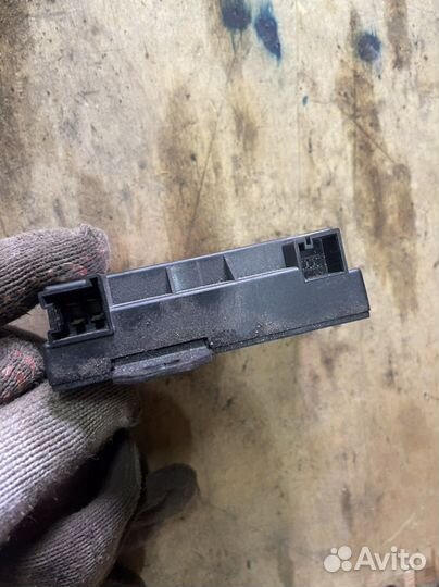 Блок управления топливным насосом Mercedes-Benz