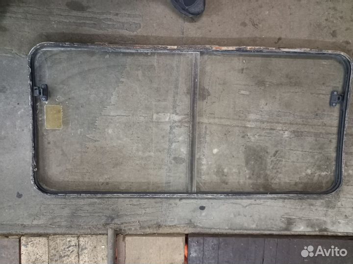 Раздвижная форточка