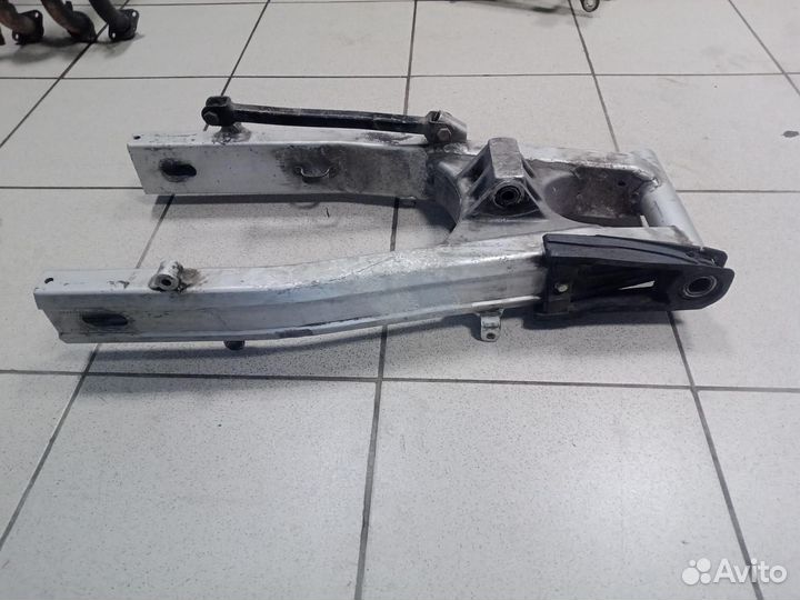 Маятник Suzuki Bandit GSF 400