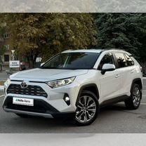 Toyota RAV4 2.0 CVT, 2021, 22 700 км, с пробегом, цена 4 200 000 руб.