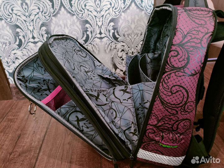 Рюкзак школьный ортопедический для девочки