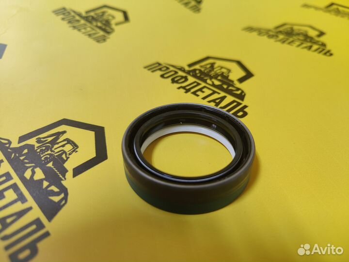 11709461 (VOE11709461) Сальник полуоси экскаватор