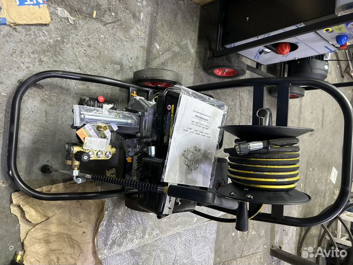 Аппарат высокого давления - 200-254 бар AH151