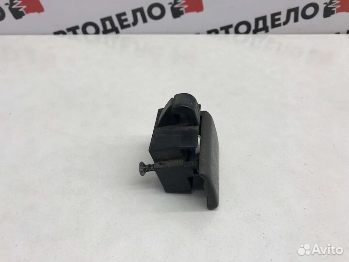 Ручка бардачка Daihatsu Gran Move 2000 г