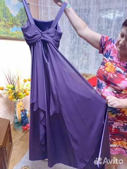 Вечернее платье в пол 46 размер