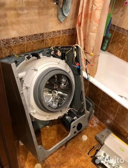 Срочный ремонт стиральных машин и холодильников