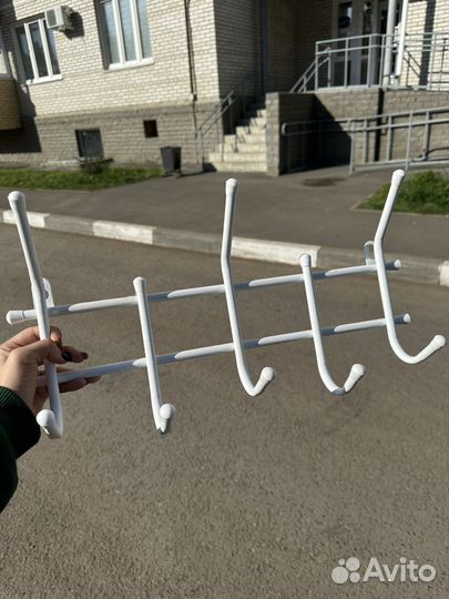 Вешалка настенная