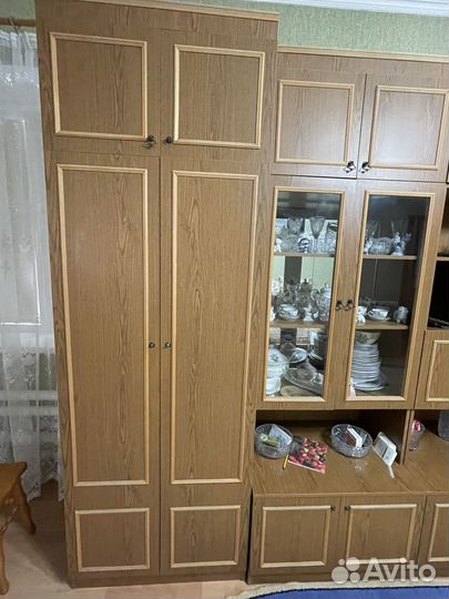 Мебельная стенка бу