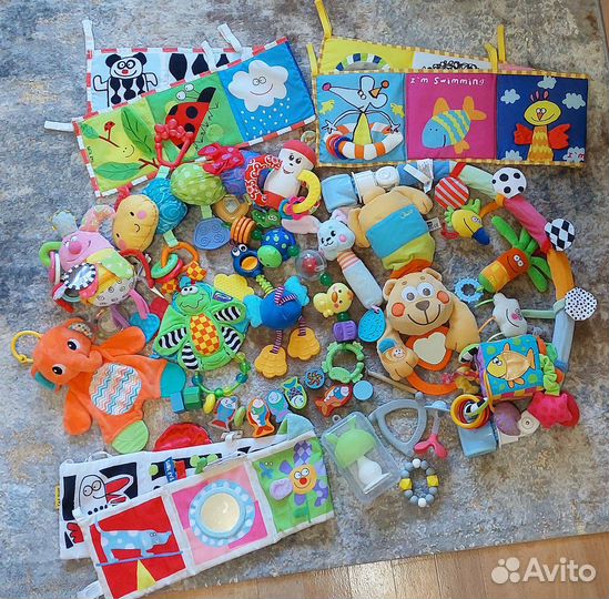 Развивающие игрушки пакетом