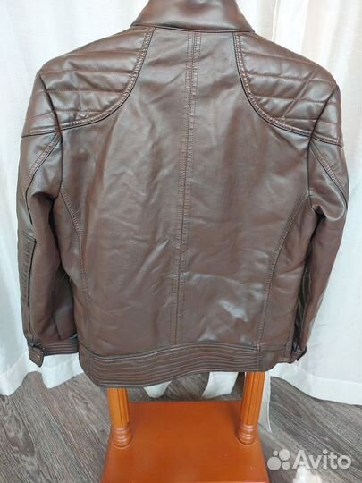 Кожаная куртка на подростка