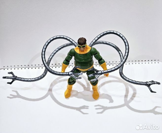 Marvel legends доктор осьминог/dock ock