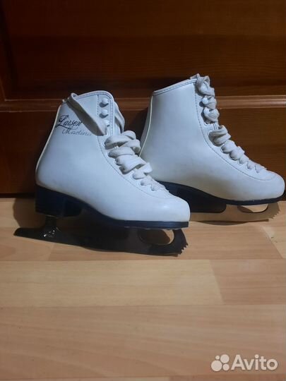 Коньки фигурные, 35 размер