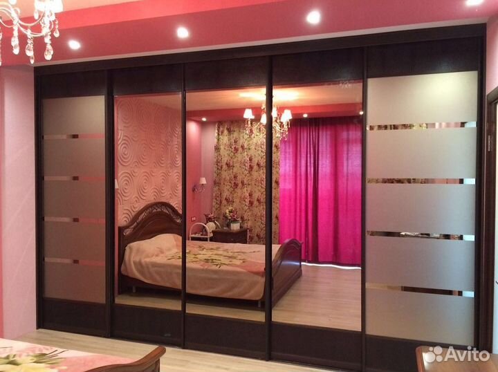 Черный шкаф