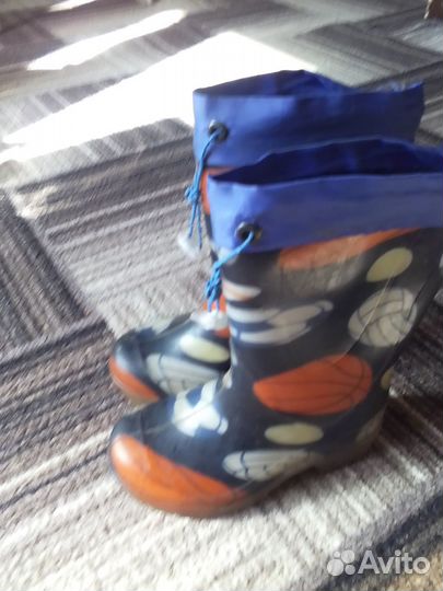 Детские резиновые сапоги25размер