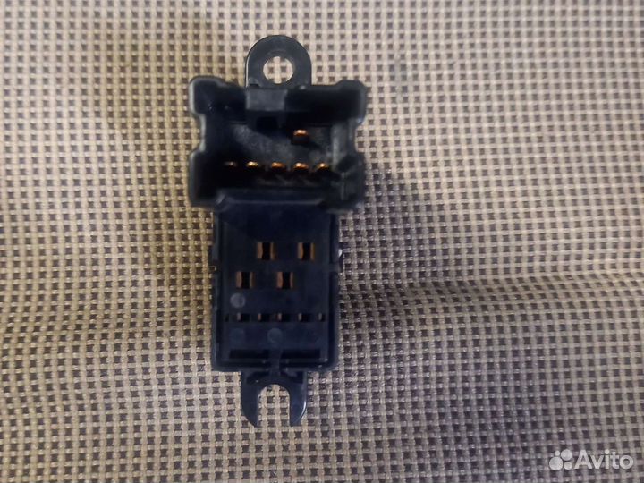 Ниссан х трейл т 31- кнопка стеклоподьемника