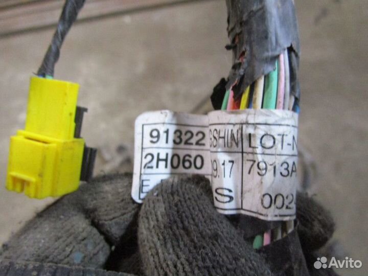 Проводка подкапотная правая Hyundai Elantra 2006-2