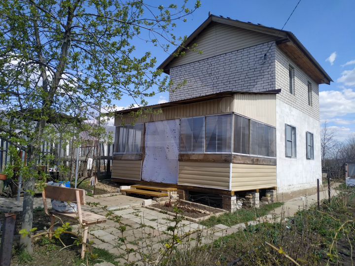 Дача 60 м² на участке 6 сот.