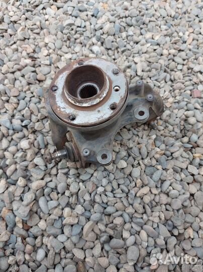 Поворотный кулак bmw 3 e90