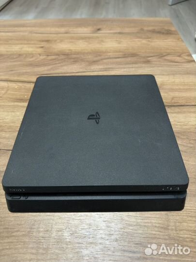 Sony PS4 slim 1tb