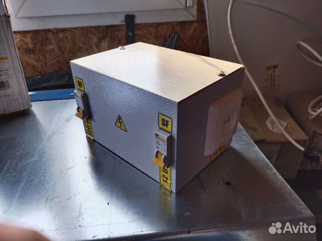 Понижающий трансформатор 220 на 12В