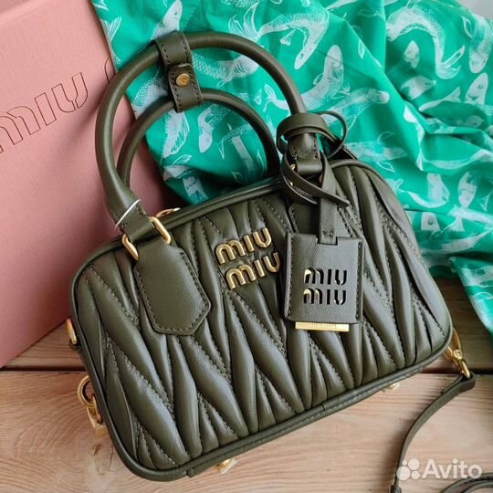 Сумки miu miu arcadie matelasse nappa leather bag