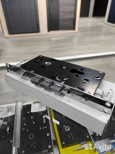 Замки на китайские двери