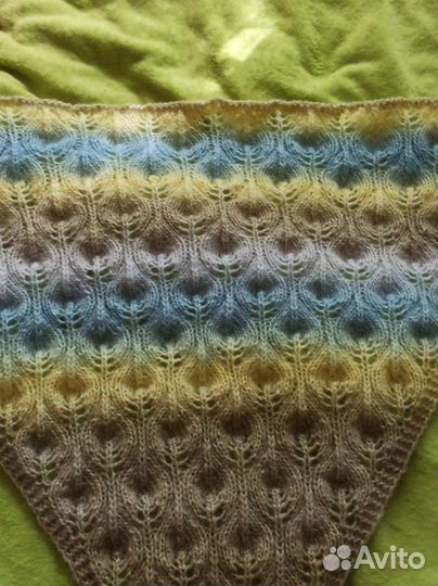 Платок- шаль(мохер),мягкая и тёплая