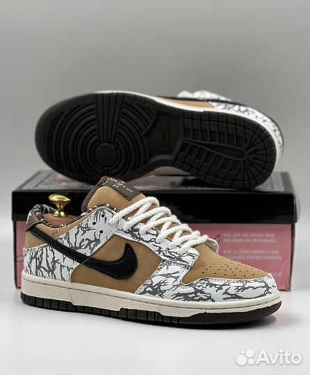 Кроссовки Nike SB Dunk Low